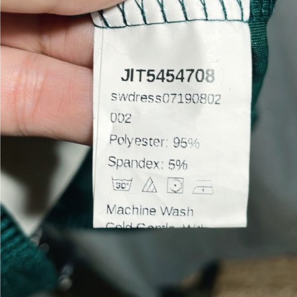 SHEIN DRESS - Picture 5 of 5